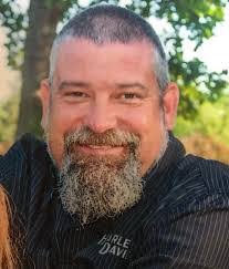 Ira White's Instagram, Twitter & Facebook