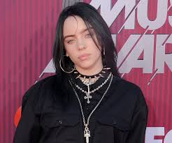 Billie eilish pirate baird o'connell (born december 18, 2001) is an american singer and songwriter. Billie Eilish Biography Facts Childhood Family Life Of Singer Songwriter