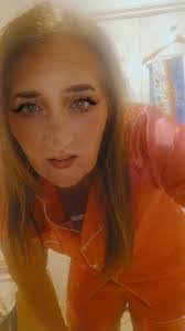 Debbie Mertz's Instagram, Twitter & Facebook