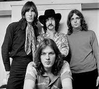 Yeah they say you're in a better place. Lirik Pink Floyd Wish You Were Here Dan Terjemahan Arti Lirik Lagu Barat