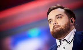 Ayer ibai organizó una velada de boxeo entre los que participaron varios influencers, llegando a una audiencia media de mas de un millón de espectadores. Ibai Bate Su Propio Record De Mas Espectadores Simultaneos En Twitch Mas De 1 Millon De Usuarios