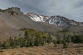 Image result for pictures of new avalanche above bunny Flats on mt. Shasta