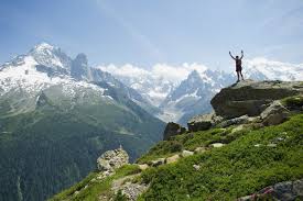 5 Ways Mountains Can Help You Lead A Happier Healthier And Longer Life Top Of The World Travel Cool Optical Illusions