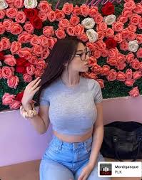 Tous les leak et photos de Helydia nue