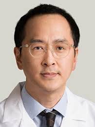 Royce Lee's Instagram, Twitter & Facebook