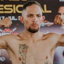 Andres Munoz vs. Angel Adrian, Quorom Quito Fight Night III