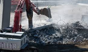 Maybe you would like to learn more about one of these? In Pictures Gerald Desmond Bridge Demolition Work Will Force Detours Until Saturday Long Beach Post News