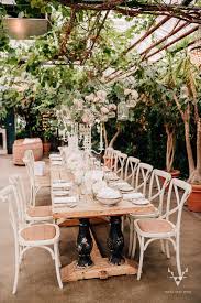 Gewachshausliebe In Der Alten Gartnerei Bei Munchen Hochzeitsfotos Romantische Hochzeiten Hochzeitsfotos Und Gartnerei