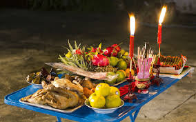 Cúng Giao thừa trong nhà hay ngoài trời ...