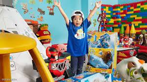 الطفل ريان جنى ثروته من يوتيوب helping kids kids series kids