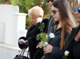 Οι περισσότεροι την ξέρουμε από την τηλεοπτική εκπομπή μαγειρικής που η ίδια είχε πρωταγωνιστικό ρόλο. H Orgh Kai To 3espasma Ths Befas Sthn Khdeia Ths Korhs Ths Aftodioikisi Gr