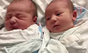 Twin Sisters Both Give Birth On Same Day, 1 Room Apart