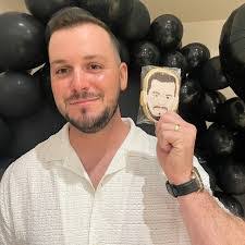 Clay Edge's Instagram, Twitter & Facebook