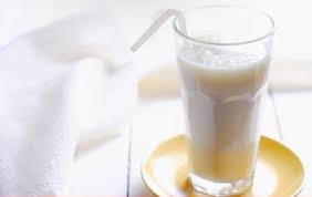 The high protein, rich in heart healthy fats, antioxidant overload and cancer fighting vitamins laden strawberry peanut butter banana smoothie is a great. Banana Oatmeal Smoothie For Weight Gain Benefits Banana Shake Benefits Nutrition Tips And Recipes It Is Because They Contain A Right Amount Of Carbohydrates That Can Help In Weight Gain