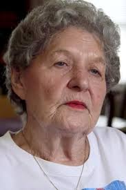 Reparto de A Secret Love (película 2020). Dirigida por Chris Bolan