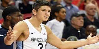 It is with great sadness that we announce the death of grayson allen mcclain of trenton, tennessee, born in union city, tennessee, who passed away on june 26, 2021, at the age of 25, leaving to mourn family and friends. Hawks Trae Young Grizzlies Grayson Allen Beef On Twitter After Trip