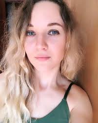 In 2019, Kamala Harris was "Kamala the cop" online. Here's how Vice Pres.  Kamala Harris went from 'Copala' to 'cool' in five years: ANALYSIS