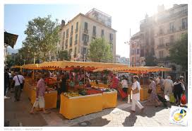 Du marché aux légumes, aux livres anciens, sans oublier celui des fleurs, ils animent la ville de couleurs et de sons. Marches De Provence Site Officiel De La Ville De Toulon