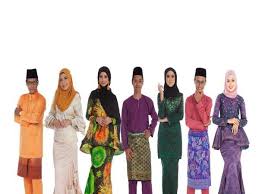 Akan berada di pusat media untuk membuat liputan siaran langsung sepanjang istiadat berlangsung.juga. Best Fm Saji Segmen Menarik