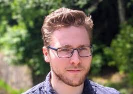 Robert Scheu's Instagram, Twitter & Facebook