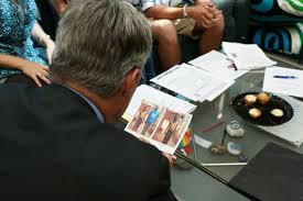 Sheldon whitehouse (r.i.) has been in the hot seat for the past couple of days after a rhode island publication highlighted his continued membership at an exclusive private beach club which it reported is made up of only white. Yuga Meets Us Senator Sheldon Whitehouse Youth United For Global Action And Awareness Yuga