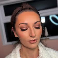 Harriet Robertson Make Up Artist