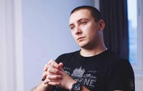 Стерненко каже, що передавав адреси колишньому керівництву бнону. Sternenko Gotovyat Podozrenie Ob Umyshlennom Ubijstve Aktivist