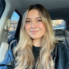 Meg Mcdonald's Instagram, Twitter & Facebook