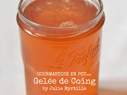 Dernier Fruit De La Saison Le Coing Que L On Ne Retrouve Sur Les Etales Du Marche Qu En Automne Annonce En General La Fin Gelee De Coing Coing Recette Coing