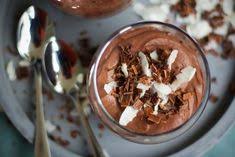 Recette Mousse Au Chocolat Sans Oeufs Supertoinette Recette En 2020 Gateau Moelleux Moelleux Au Citron Mousse Chocolat Sans Oeuf