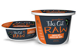 You can use any mix of beef, pork, or chicken bones for making bone broth. Chicken With Chicken Bone Broth Tiki Pets