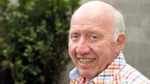 Legendary tennis writer Bud Collins dies at 86