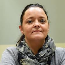 Nach der verurteilung von beate zschäpe wegen mordes kündigte deren verteidiger wolfgang heer an, revision. Nsu Prozess Nebenklagerin Attackiert Nebenklager Politik