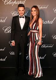The celeb guide to … taking a stunning maternity photo. Liam Payne And Cheryl Have Reportedly Named Their Baby Son Five Weeks After His Birth Liam Payne Baby Name