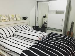 Desain kamar tidur sederhana harus lebih mengutamakan kenyamanan dibanding kamar tidur anak ataupun pembantu. Pin Di Dekorasi Kamar Tidur