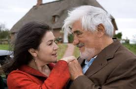 In 1977 adorf took up his first acting post for the same british theatre company as a member of the british film festival group. Hannelore Elsner Und Mario Adorf Wie In Einer Guten Ehe Tv Spielfilm