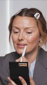 one thing I learned from @katiejanehughes YEARSSSS ago was to smudge and  soften your lip liner lines with a small brush to get a more natural  effect. I also learned how to contour my lips with a cool ...