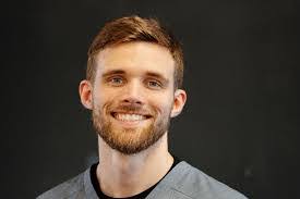 Derek Parker's Instagram, Twitter & Facebook