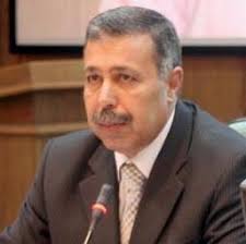 لا يحق لأي موظف أو عامل أن يتغيب عن العمل بدون حاجة للغياب , و لكن إن اضطر إلى ذلك , بسبب ظرف طارئ حصل معه , فيجب عليه أن يقدم على طلب إذن لتغيب , من المدير في العمل , و لابد أن يكون السبب مقنع , حتى يتم الموافقة على ذلك الطلب , و لكن إن كان العذر أو السبب غير مقنع , ففي معظم الأوقات لا تتم الموافقة على الطلب. Ø·Ù„Ø¨ Ø§Ø¬Ø§Ø²Ø© Ø¨Ø¯ÙˆÙ† Ø±Ø§ØªØ¨