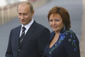 Jun 14, 2021 · според други публикации путин има още една дъщеря, родена през 2015 г., както и двама синове близнаци, родени през 2019 г. Vladimir Putin Zhenitsya Na Aline Kabaevoj