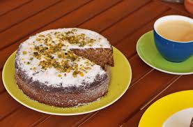 Jetzt ausprobieren mit ♥ chefkoch.de ♥. Birtes Rezept Fur Einen Veganen Mohrenkuchen Mit Orange Und Mandelmus Eat Train Love