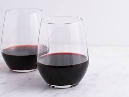 If you have an overweight bmi, then you can reduce that figure by up to 500 calories a day to start losing weight safely. Are Favorite Alcoholic Drinks Ruining Your Diet