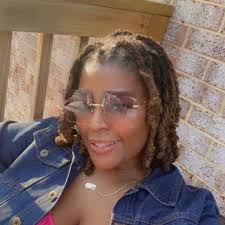 Keisila Powell (@keisila.powell) • Facebook