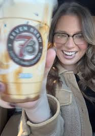 Abby Lamb (@living.lamby)