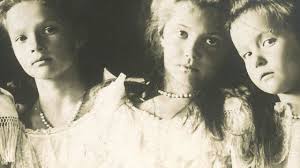 Le mystère de la mort d'Anastasia Romanov – Curieuses Histoires