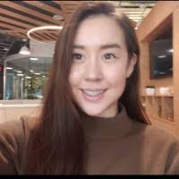 Mindy Rider's Instagram, Twitter & Facebook