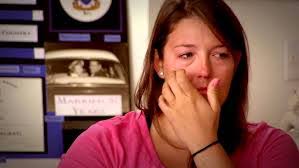 Berta Sanz's Instagram, Twitter & Facebook