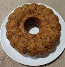 Bolu merupakan salah satu jenis kue yang sangat mudah untuk kita buat sendiri dirumah. Resep Bolu Pisang Rumahan Enak Dan Simpel