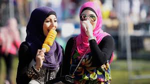 Due to this disconnection between muslims, new ideas like muslim dating websites along with single muslims social groups have emerged to rescue us from this hole we have sunk in. 5 Muslim American Women Dating Stories Teen Vogue