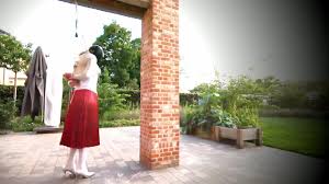 CD selfbondage outdoors with ice lock